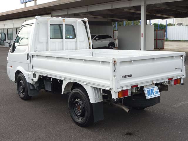 Mazda Bongo Truck 9