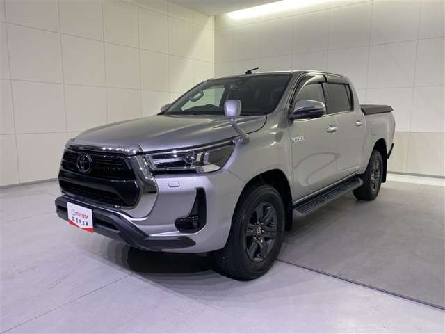 Toyota Hilux 2