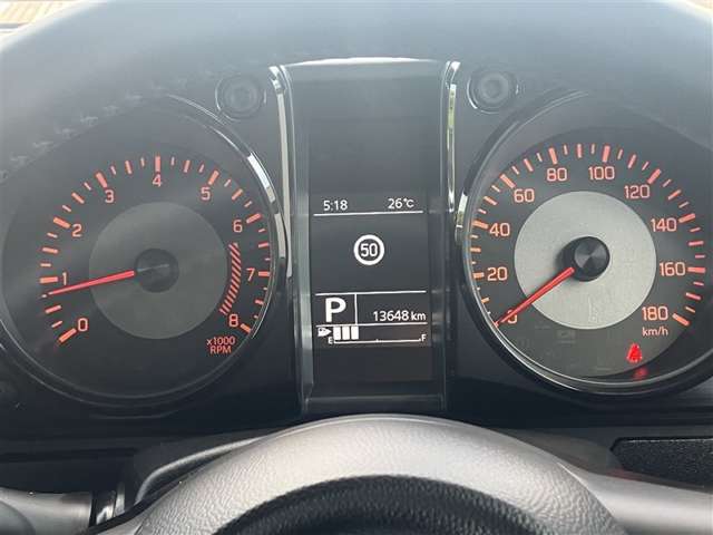 Suzuki Jimny Sierra 12
