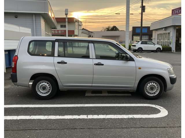 Toyota Probox Van 11