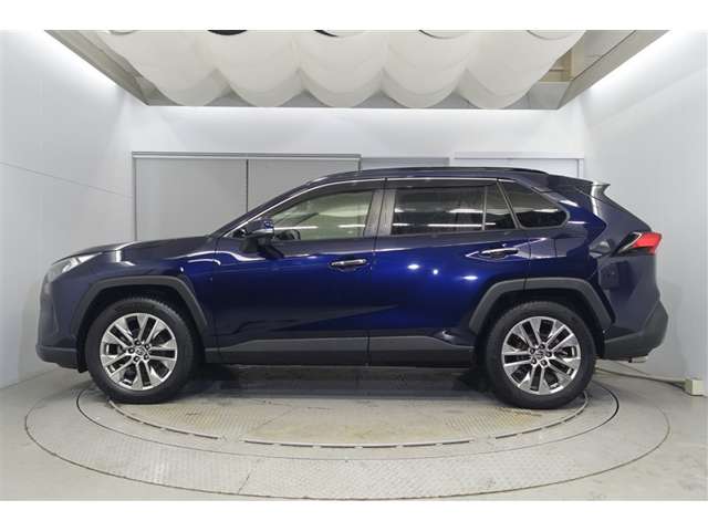 Toyota RAV4 2