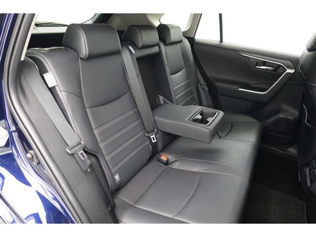 Toyota RAV4 8