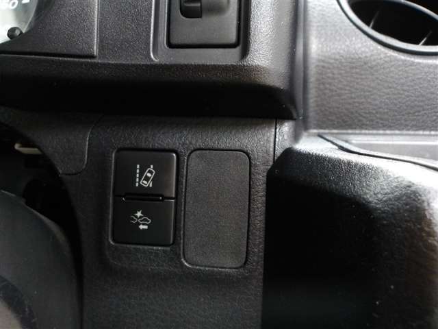 Toyota Probox Van 9