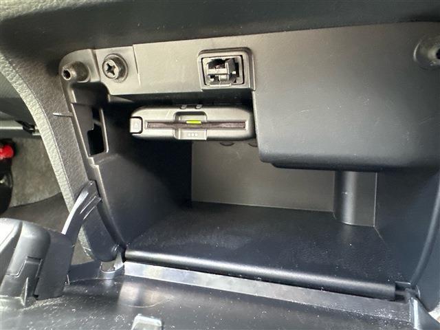 Toyota Probox Van 8