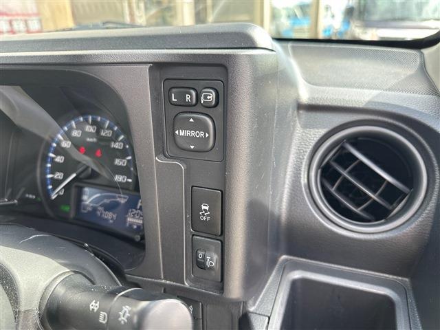 Toyota Probox Van 10