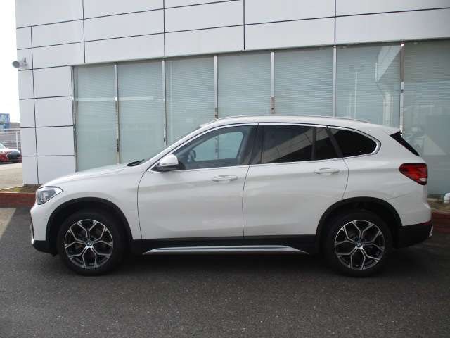 BMW X1 8