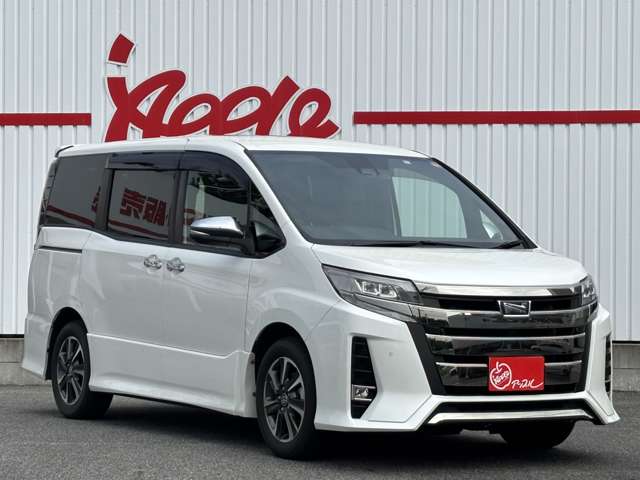 Toyota Noah 8
