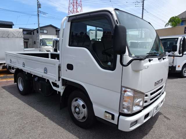 Isuzu Elf 9
