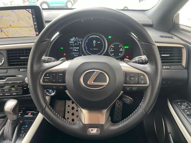 Lexus RX 6