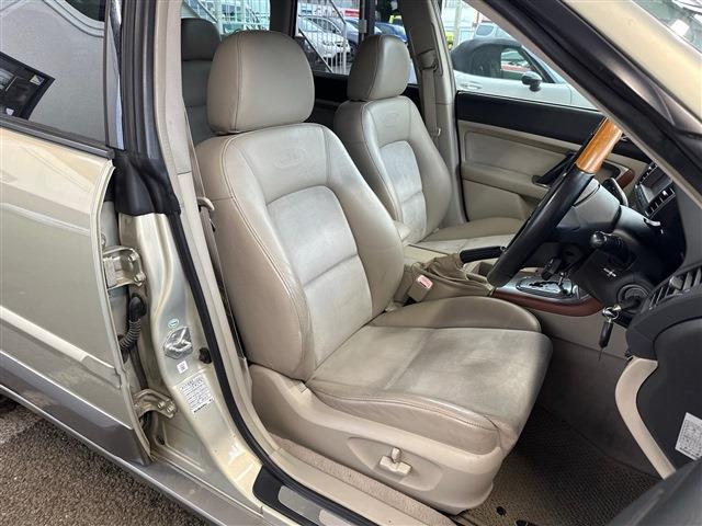 Subaru Legacy Outback 8
