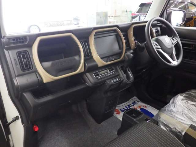 Suzuki Hustler 12