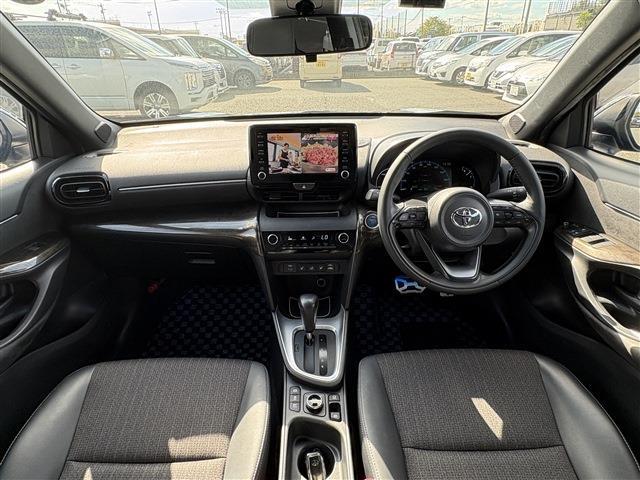 Toyota Yaris Cross 4