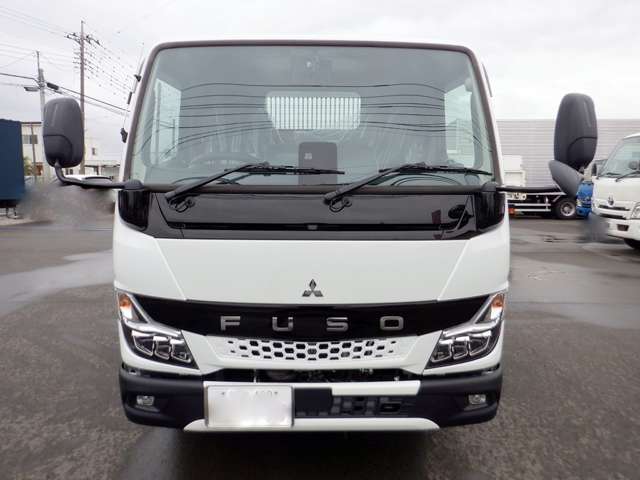 Mitsubishi Fuso Canter 3