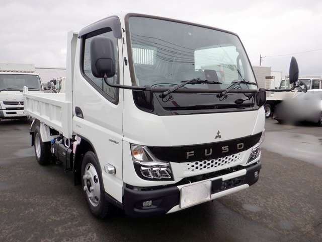 Mitsubishi Fuso Canter 4