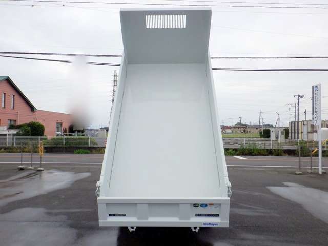Mitsubishi Fuso Canter 6