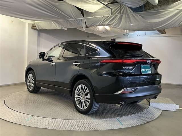 Toyota Harrier 6