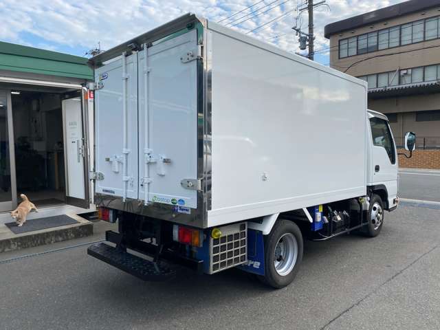 Isuzu Elf 5
