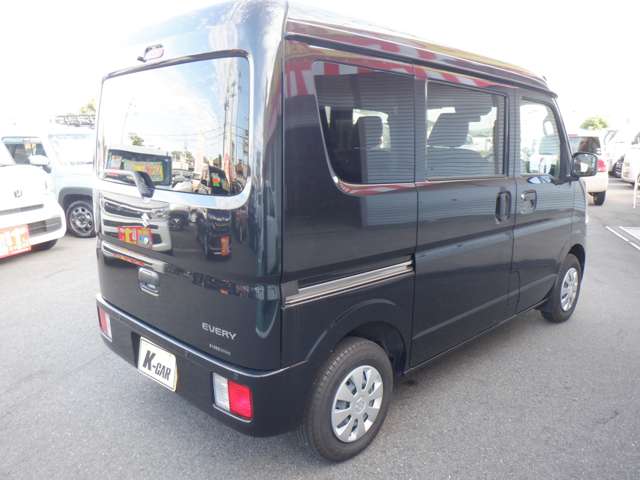Suzuki Every 8
