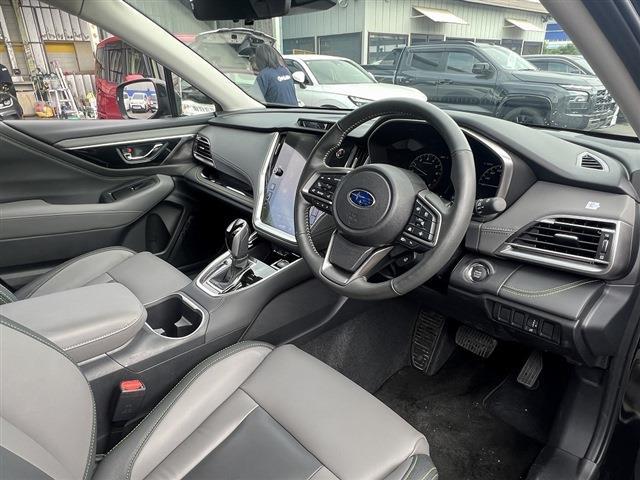 Subaru Legacy Outback 6