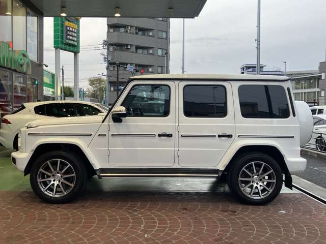 Mercedes-Benz G-Class 11