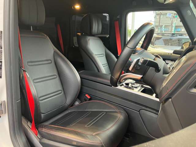 Mercedes-Benz G-Class 3