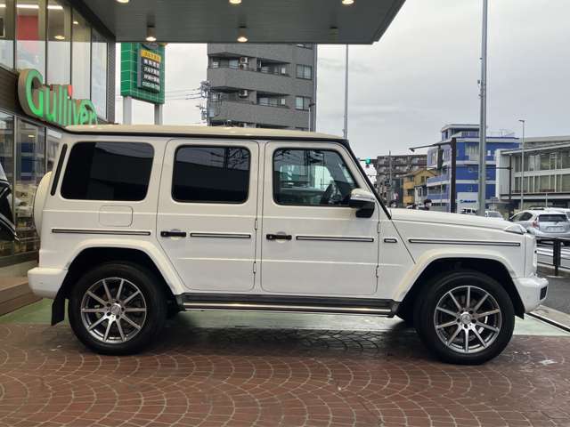 Mercedes-Benz G-Class 10