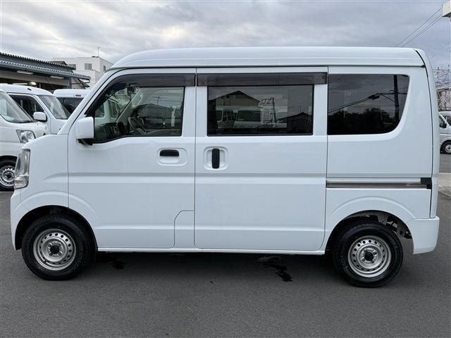 Mazda Scrum 12