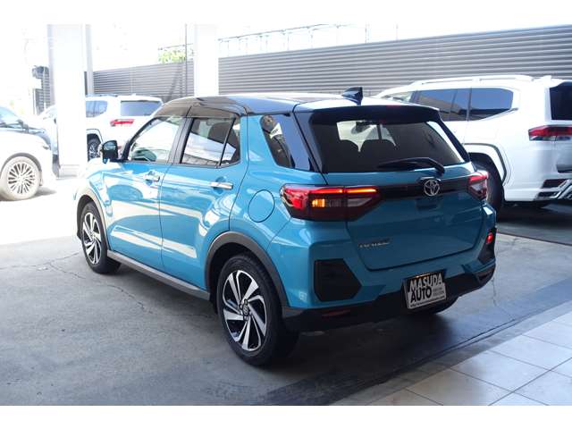 Toyota Raize 7
