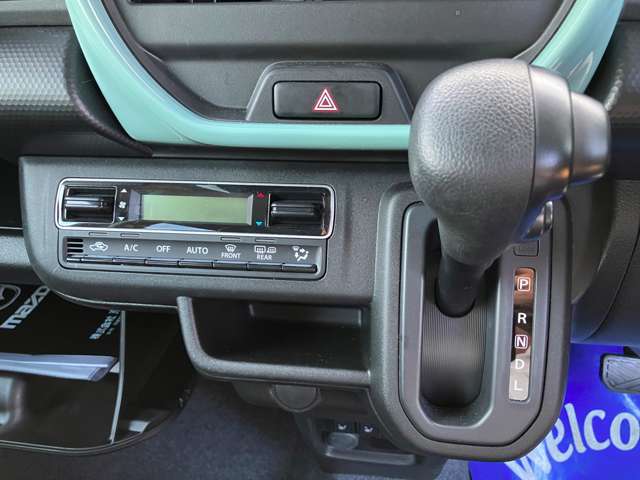 Mazda Flair Crossover 12