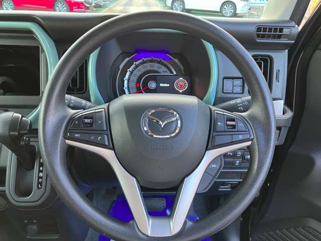 Mazda Flair Crossover 3