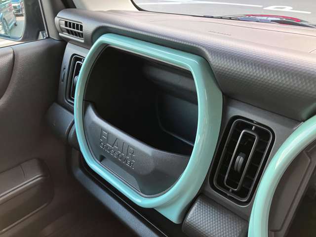 Mazda Flair Crossover 8