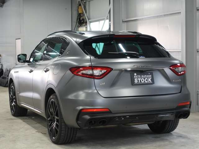 Maserati Levante 12
