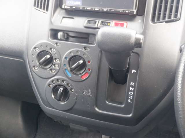 Toyota Town Ace Van 12