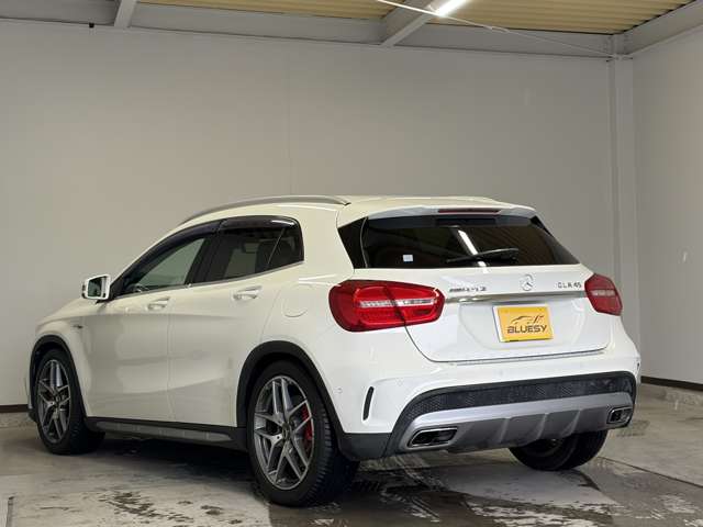 Mercedes-Benz GLA-Class 7