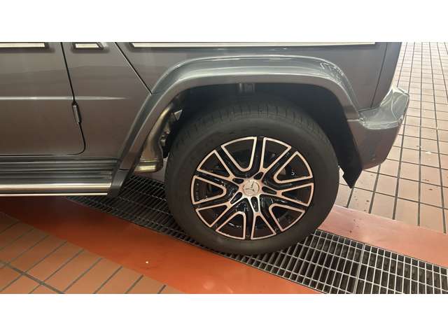 Mercedes-Benz G-Class 7