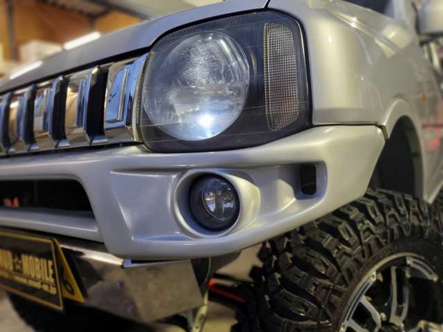 Suzuki Jimny 2