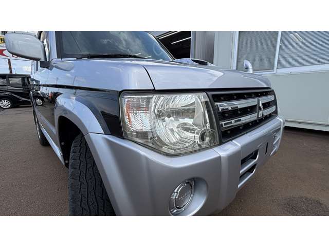 Mitsubishi Pajero Mini 10