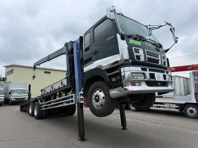 Isuzu Giga 5