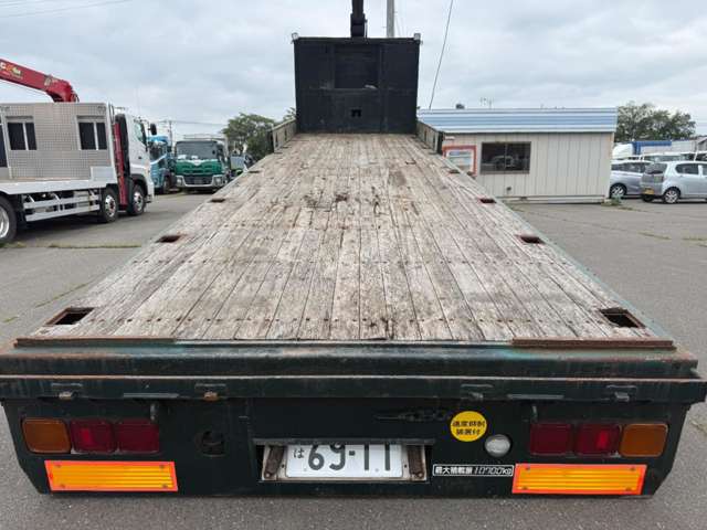 Isuzu Giga 10