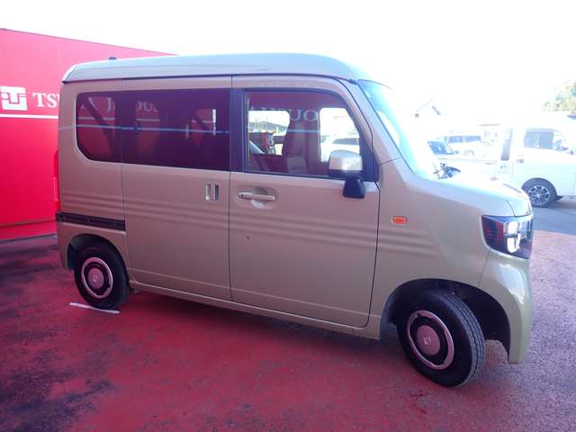 Honda N-VAN 4