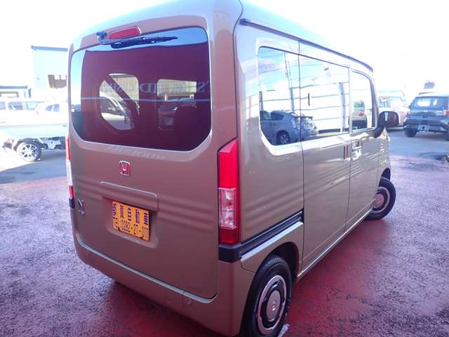Honda N-VAN 5