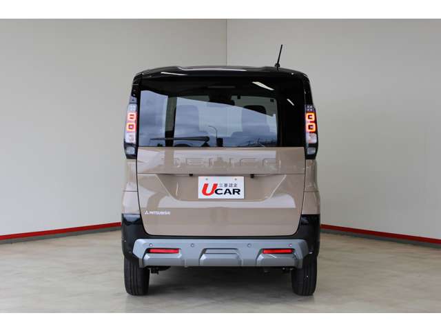 Mitsubishi Delica Mini 7