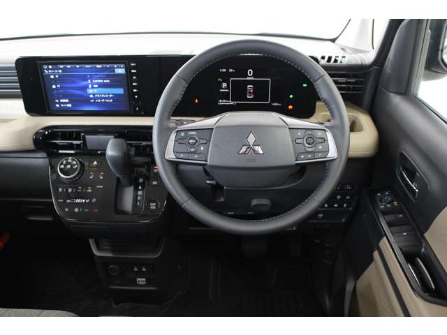 Mitsubishi Delica Mini 10