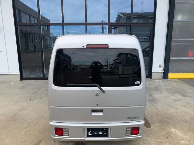 Suzuki Every 11
