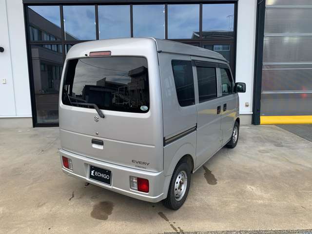 Suzuki Every 3