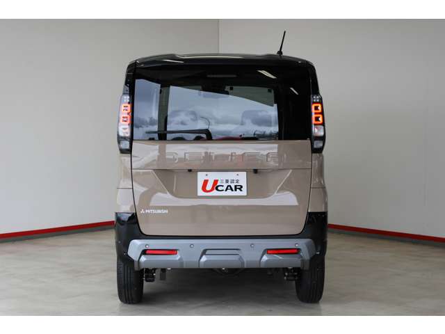 Mitsubishi Delica Mini 7