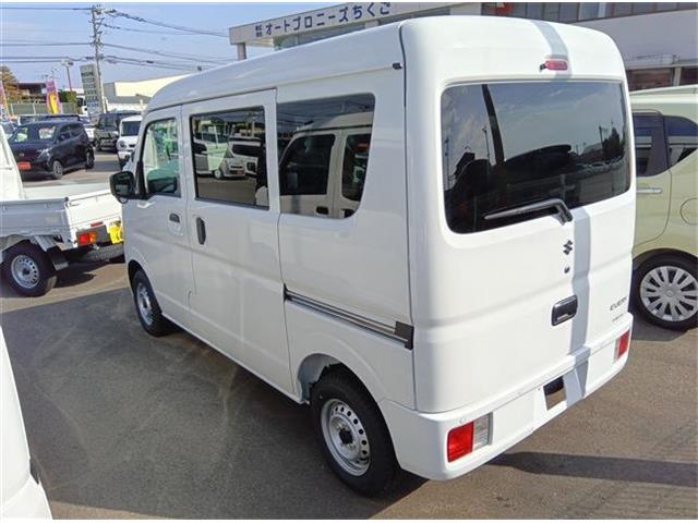 Suzuki Every 8