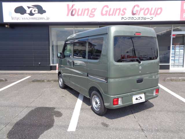 Suzuki Every 12
