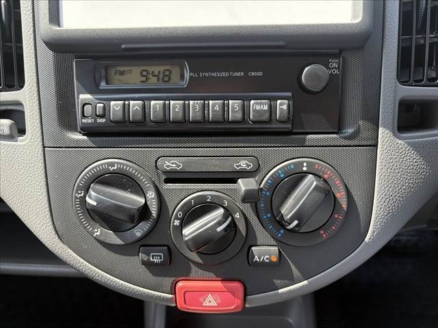 Nissan AD 3