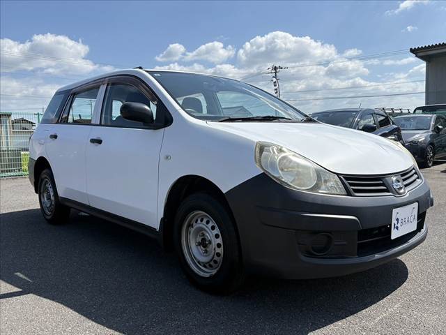 Nissan AD 10
